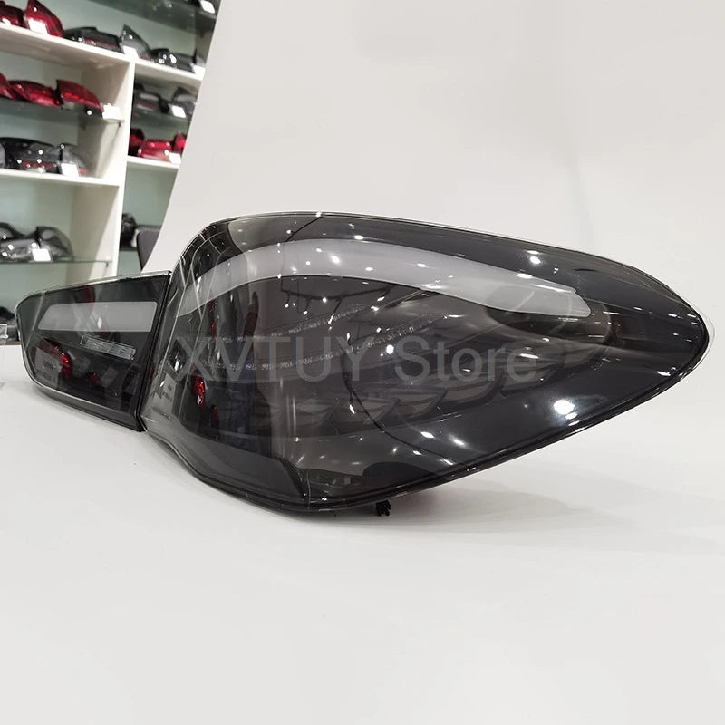 مصابيح خلفية لسيارة BMW X1 F48 F49 2016-2021 LED إشارة الانعطاف مصباح توقف الفرامل مصباح وقوف السيارات على شكل تنين مجموعة ضوء خلفي أسود 