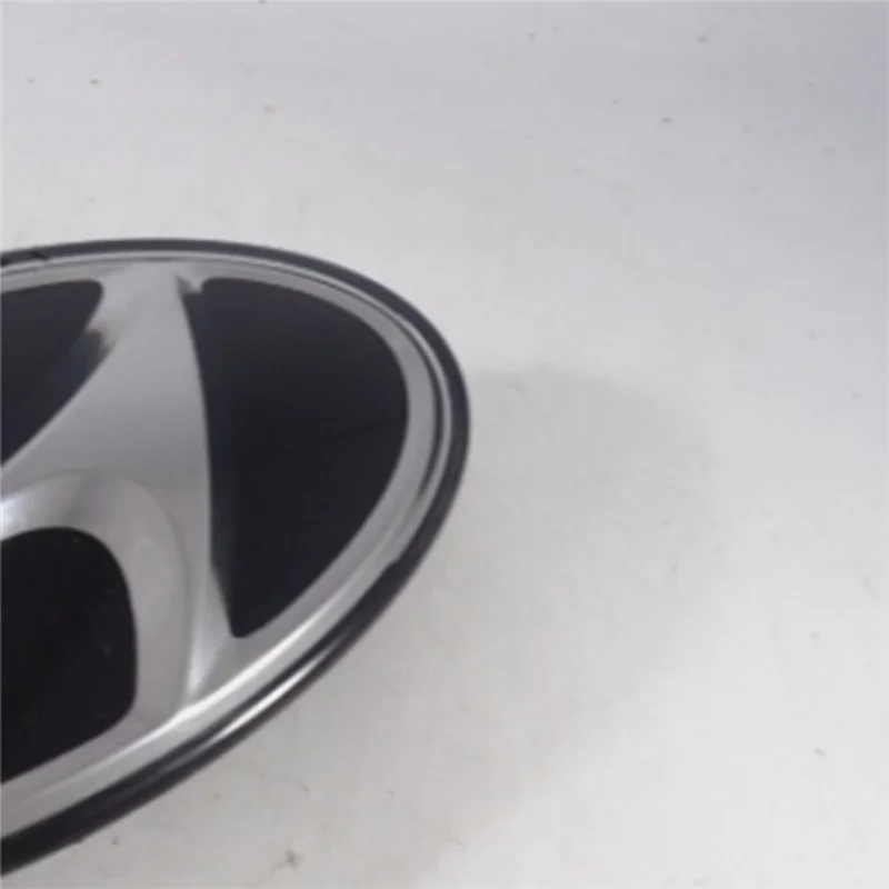 86310-G8100 Car Front Grille Emblem For Hyundai Sonata Sonata Hybrid 2018-2019 Replacement H Emblem 86310G8100